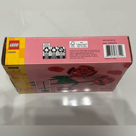 Lego Rose #40460. 120 pieces. New in box. Sealed. - Picture 5 of 5